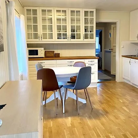 A Pearl In Lofoten * Leknes