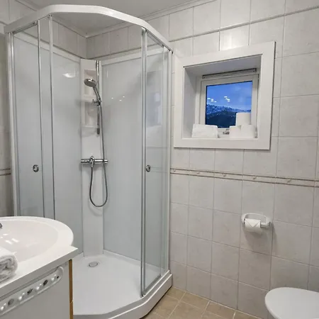 A Pearl In Lofoten Leknes