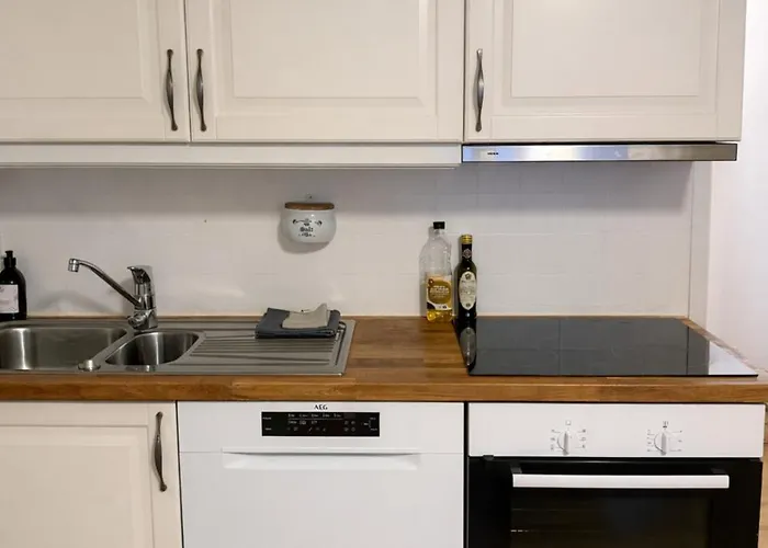 A Pearl In Lofoten Leknes