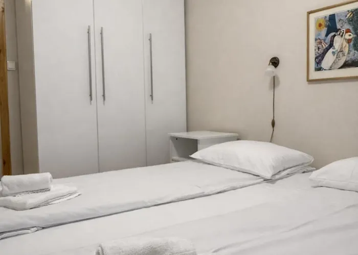 A Pearl In Lofoten *